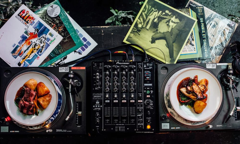 Roasts & Records at Constellations